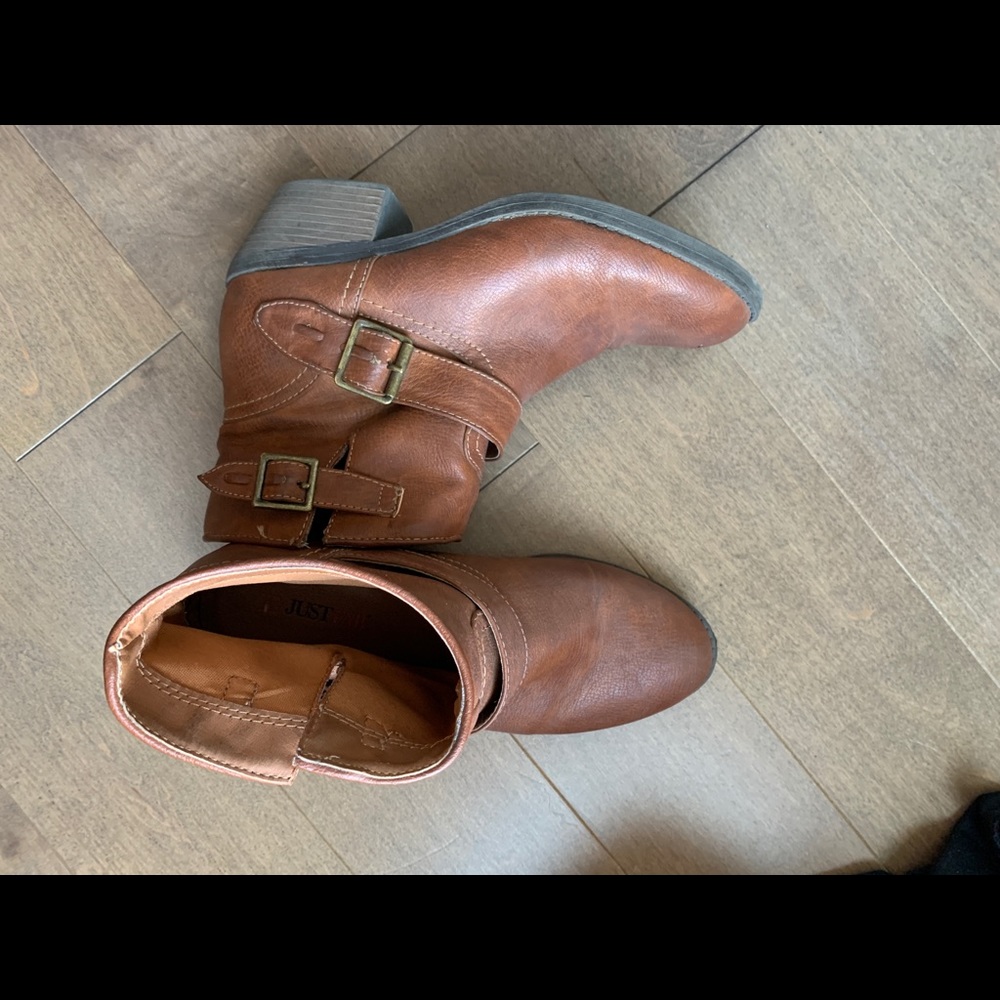 Just Fab boots